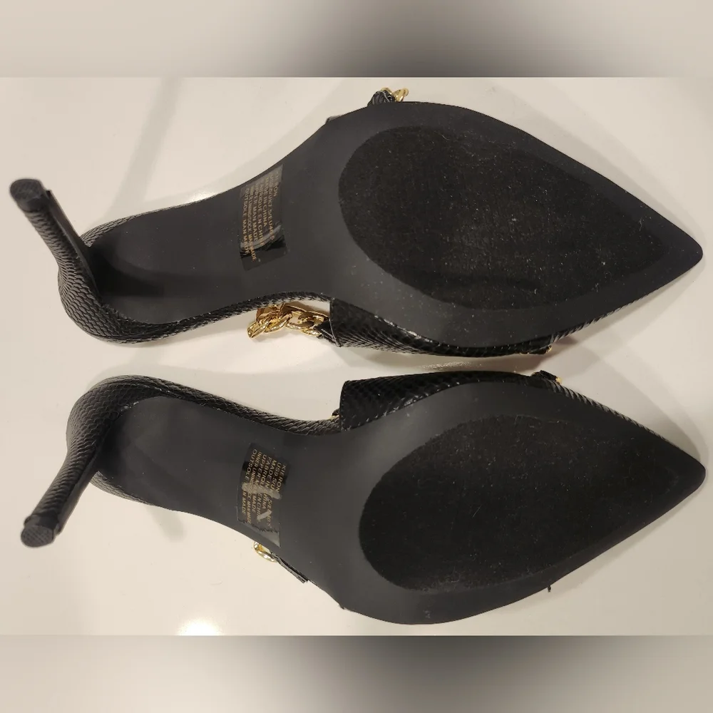 Heels - Picture 10 of 12